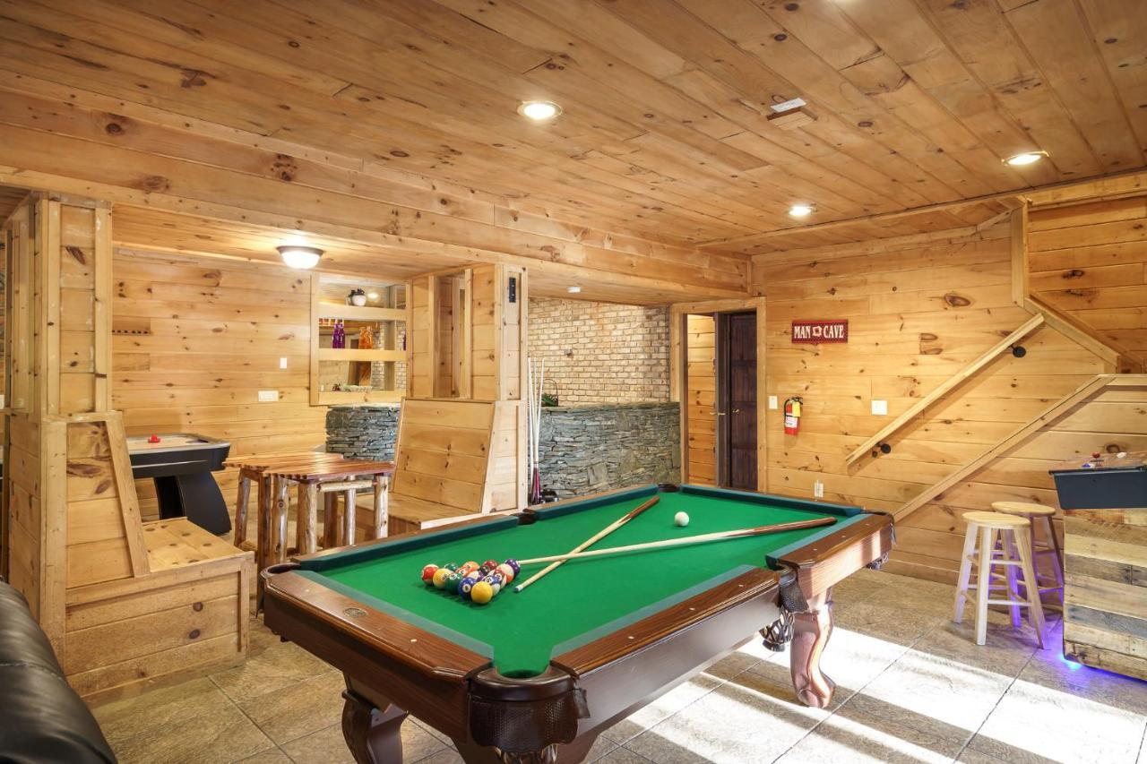 Glori'S Retreat, Game Room, 1089 Of Free Attraction Tickets For Each Paid Day, Dollywood And More Pigeon Forge Exterior photo